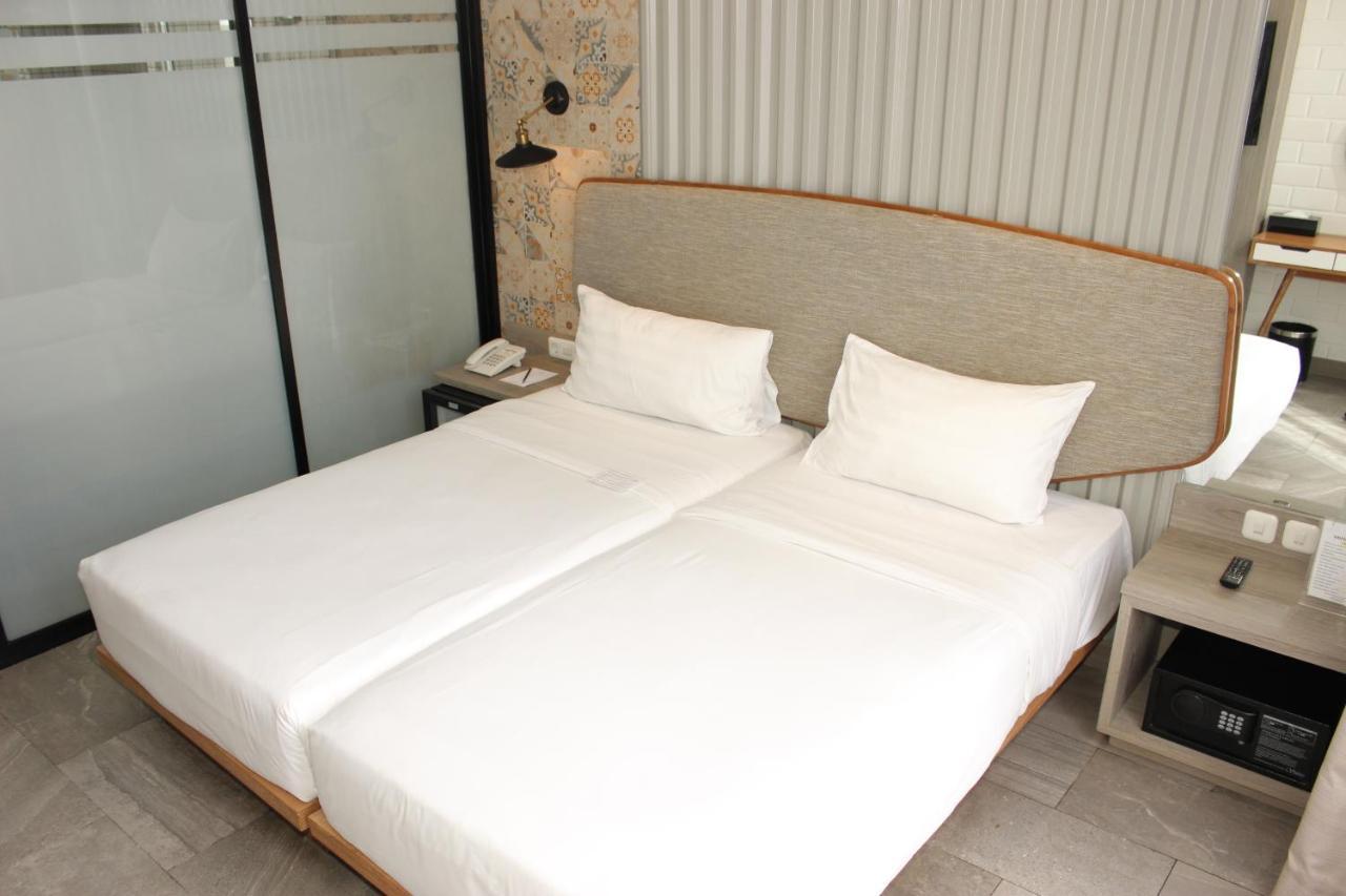 Ana Hotel Yakarta Exterior foto
